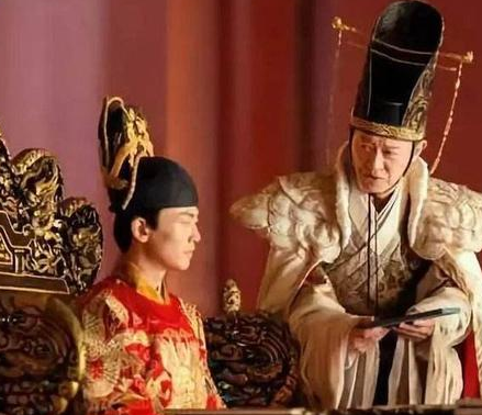 魏忠贤不死明朝就不会灭吗 魏忠贤对明朝来说真的很重要吗