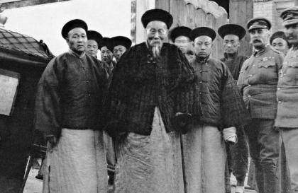 当时的马克沁机枪那么的厉害 为何李鸿章却没有买呢