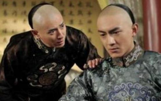 他是令妃最小的儿子,一生碌碌无为