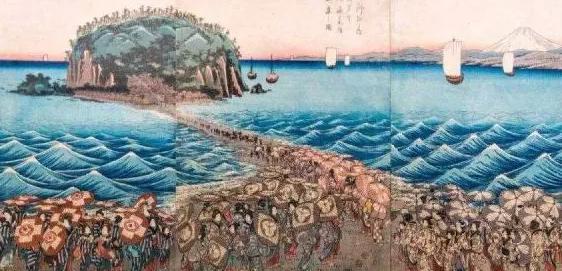 日本鬼子进村杀人放火却因看见一个徐福的墓,立马的磕头撤走