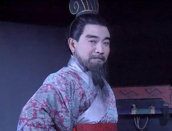“融四岁,能让梨”,最终却因“不孝”被曹操处死,到底冤不冤?