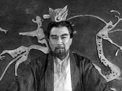 “融四岁,能让梨”,最终却因“不孝”被曹操处死,到底冤不冤?