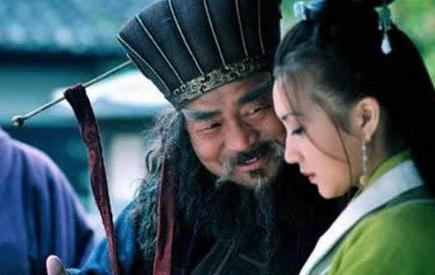 中国历史上第一个被点天灯的人，连烧了三天，死前发生一件异事