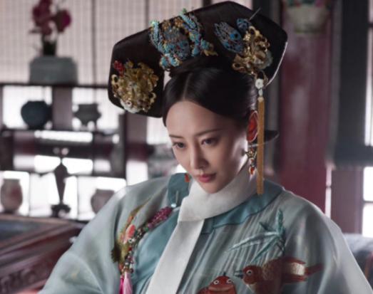 她是乾隆亲封的贵妃,最后死得莫名其妙