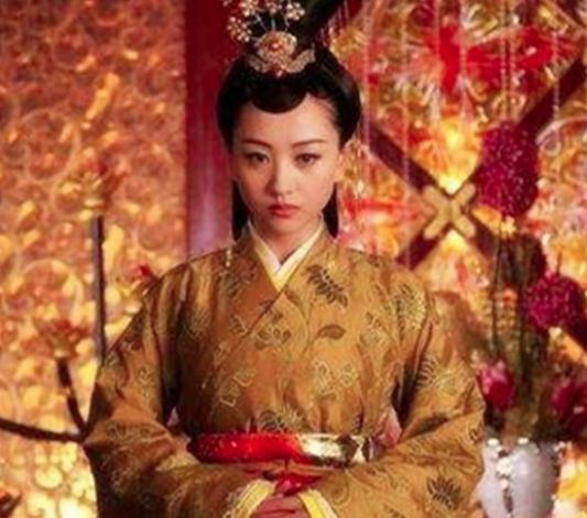 尔朱荣手段太残忍,一朝文武大臣被他杀尽