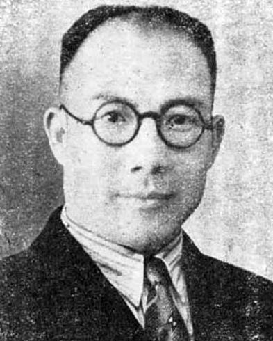 屈武的人生事迹都是什么样的 他的传奇经历是什么样的