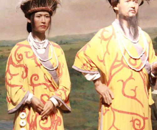 良渚文化：虞朝子民聚居的地方，年代为公元前3300年至公元前2000年