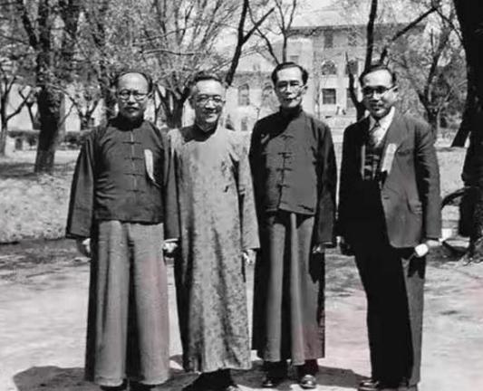 胡适出任中国驻美大使时经常迷路,他夫人想了一个妙招