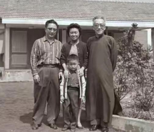 胡适出任中国驻美大使时经常迷路,他夫人想了一个妙招