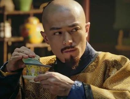 乾隆当满六十年皇帝就退位了 她的太上皇生活是什么样的