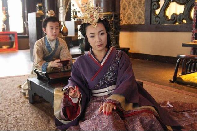 公元前180年,在西安白鹿原害死吕后的“犬妖”,到底是啥动物?