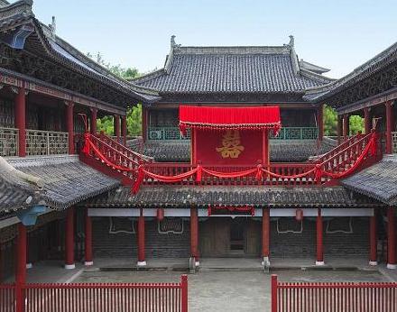 古代统治者对历史到底有多重视 不信看看这个职位就知道了