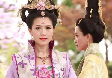 韦后都干过什么坏事