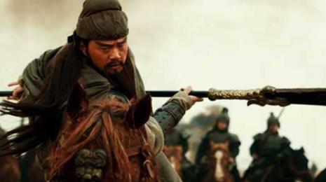 正史上的关羽只斩了一个名将,打了一次胜仗!