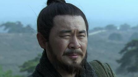 诸葛亮手中掌握权力 为何他没有像曹操一样呢