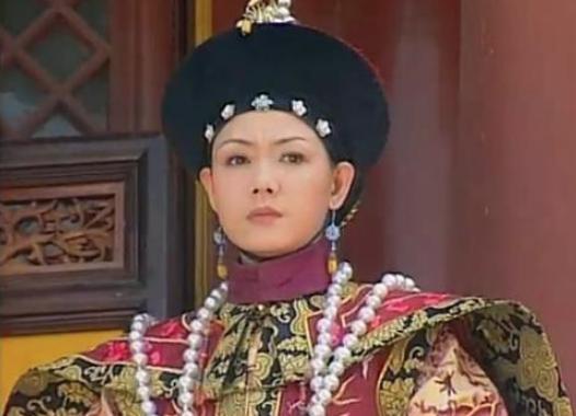 丽贵人颇受宠爱,被封皇贵妃,死后差点入皇后陵