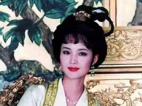 在隐忍中慢慢变强大!唐朝女宰相上官婉儿的成长之路!