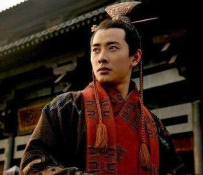 他是东汉时期的大贪官 不仅贪污贪污了30多亿还拉300多位官员下水
