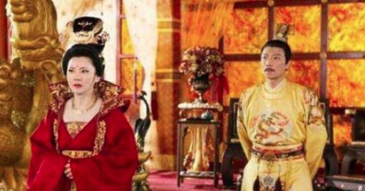 唐朝最可悲的皇帝李显,,一生被三个女人玩弄