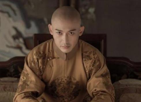 他是乾隆皇帝的亲弟弟,却被幽禁在府中去世