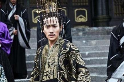 古代都很忌讳战前斩杀大将 为何秦王会在白起领兵不久杀了他呢