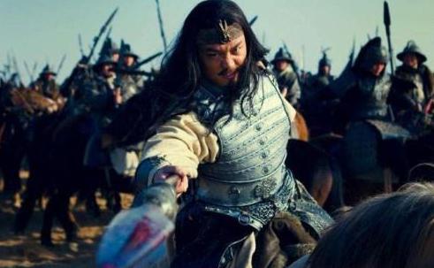 关羽死后,刘备追究责任,为何只杀刘封不杀马超?