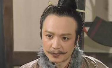 关羽死后,刘备追究责任,为何只杀刘封不杀马超?