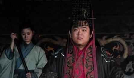 将军的妻子进宫,诸葛亮却下令处死将军