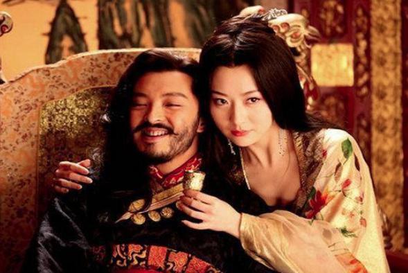 历史上两位名字相同的妃子,结局却截然不同