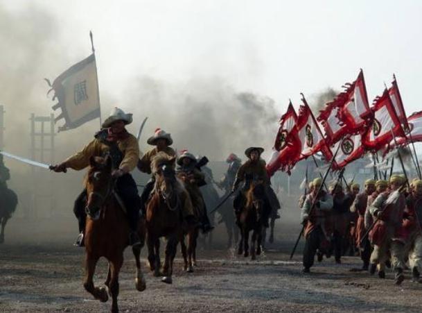 李自成从闯王变回流寇,为何会败得如此迅速