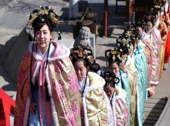 爱摆排场的唐朝宰相,侍妾成群遭恶人掠夺,他被杀后皇帝不敢追查?