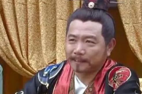 开国皇帝朱元璋从看不起商人，唯独对他恭恭敬敬