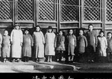 清朝后宫生活是什么样的 皇后可以拿到多少钱呢