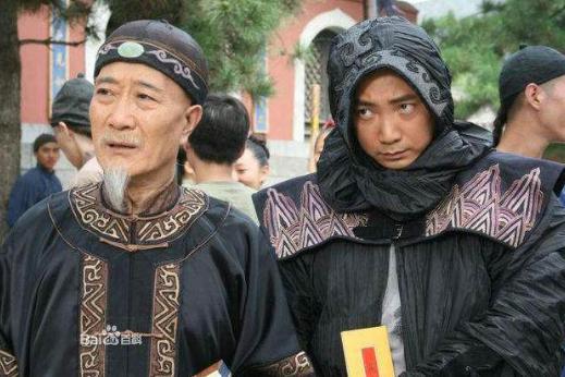 和珅怕名将阿桂，阿桂又为何怕帝师朱珪