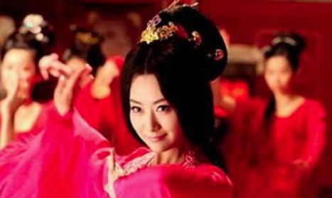 五代最为低调的皇后,晚年被逼迫自焚