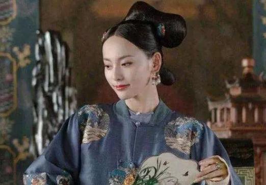 最厉害妃子，为皇帝殉葬时众人眼下逃出，后与守墓人结婚生子！