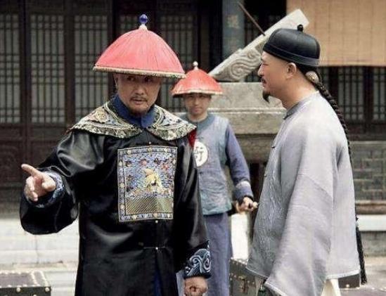 他因皇上的笔误,从无名小卒升为二品要员