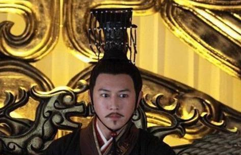 同样是辅佐君王，为何一个被杀，一个被善待