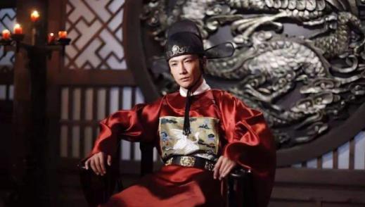 明朝灭亡百位官员自尽,上万人殉葬!明朝究竟有何魔力