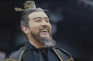 长大后的孔融有哪些成就