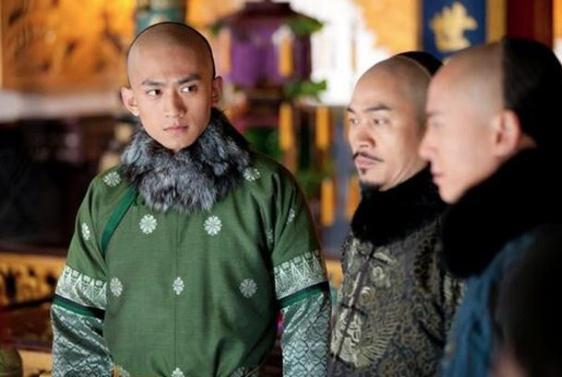 他是努尔哈赤的小儿子,36岁感染天花去世