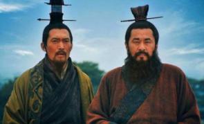荀彧本是曹操的得力助手,为何最后两人分道扬镳