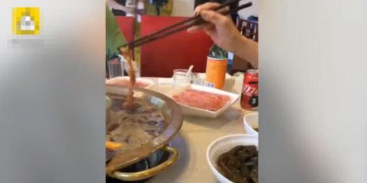 成都98岁老奶奶爱吃牛油火锅爱喝可乐,称长寿秘诀就是保持良好的心态