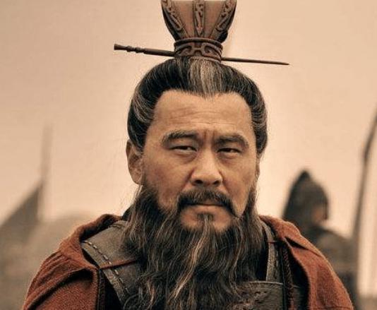 刘备救孔融不救陶谦，背后原因是什么