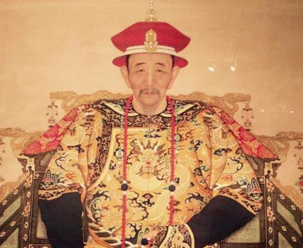 康熙20个儿子,个个才华横溢,唯独他最傻却活得最好