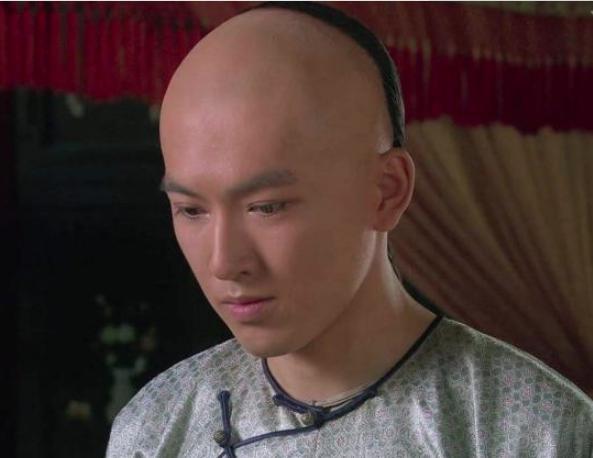 弘时到底做了什么,居然被雍正过继给胤禩