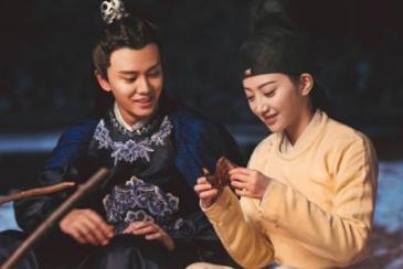 此女命运坎坷成王妃后流落民间,儿子长大之后找了她一生!