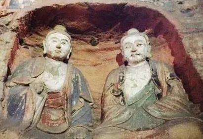 历经1500年不倒的空中花园,上载危岩,下临深谷被称为悬空寺