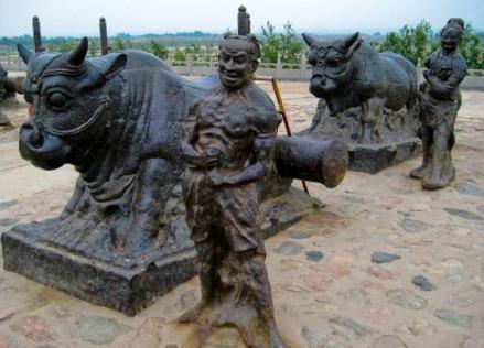 黄河铁牛经历1300年 依旧完好无损
