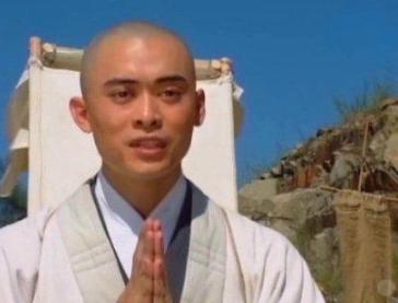 天龙八部五大愣头青，南海鳄神只能排第二，第一是真虎